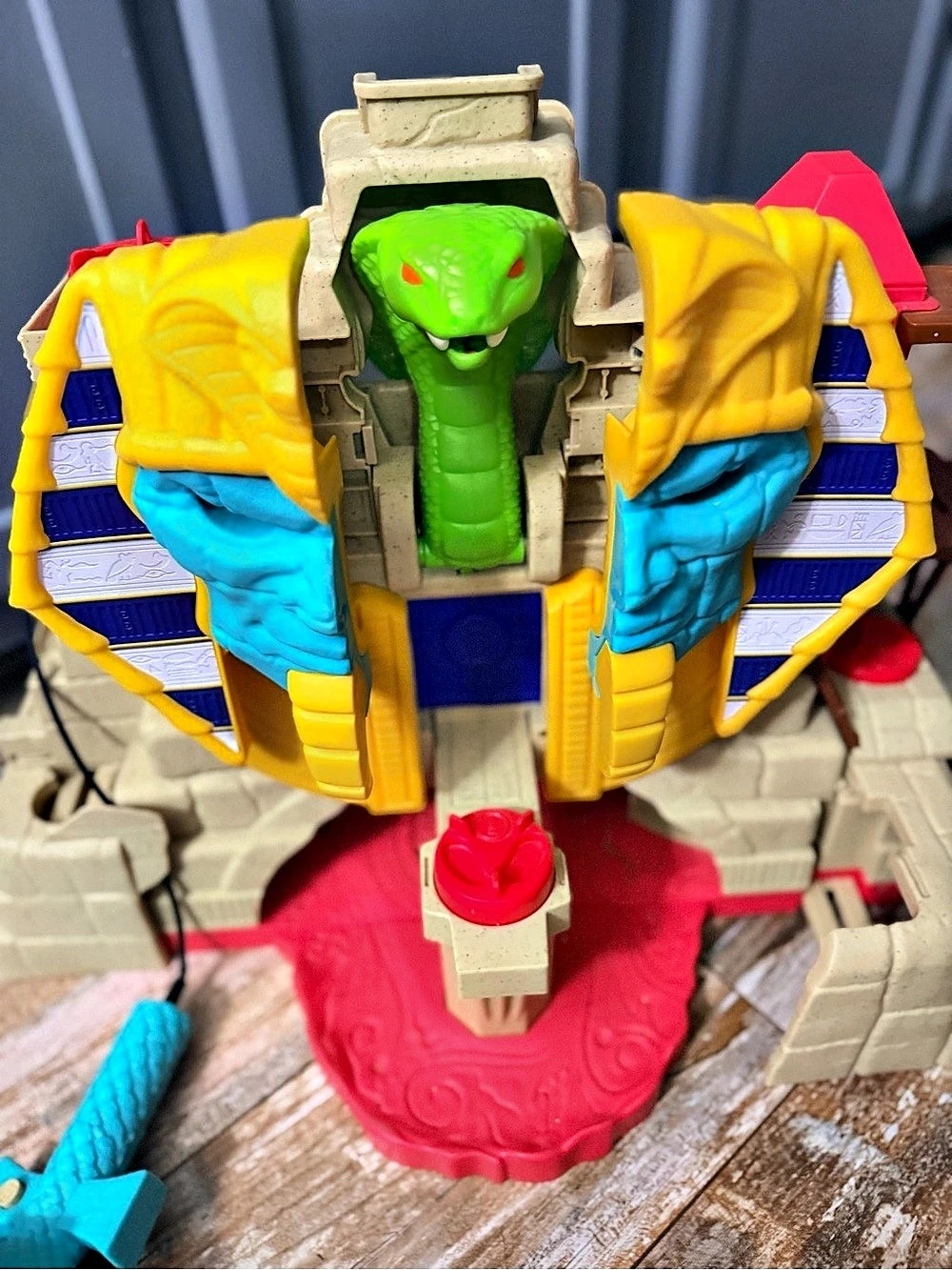 Fisher-Price Imaginext Serpent Strike Pyramid Playset